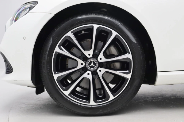 Foto do veiculo MERCEDES-BENZ E 250 AVANTGARDE