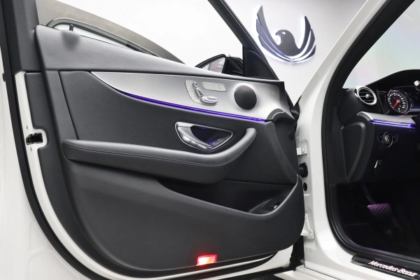 Foto do veiculo MERCEDES-BENZ E 250 AVANTGARDE