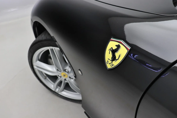 Foto do veiculo FERRARI ROMA 