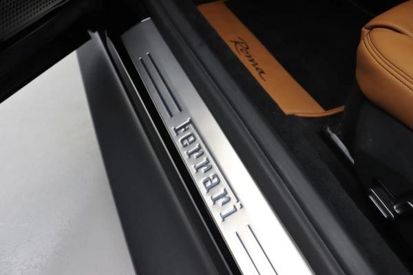 Foto do veiculo FERRARI ROMA 