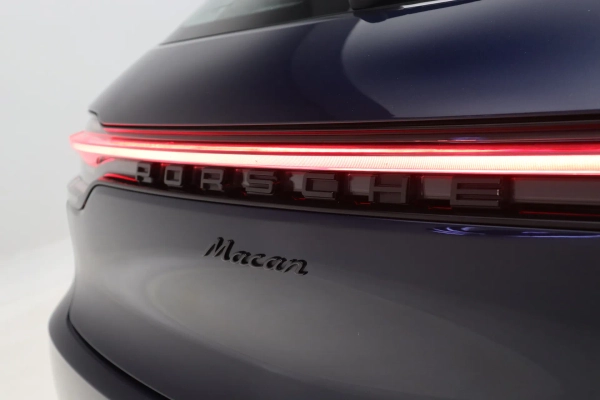 Foto do veiculo PORSCHE MACAN