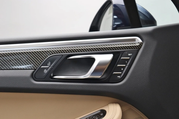 Foto do veiculo PORSCHE MACAN