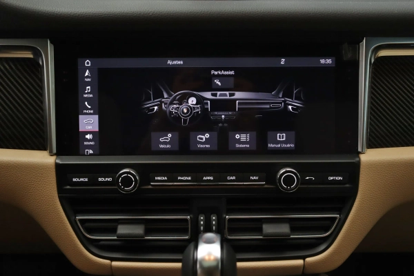 Foto do veiculo PORSCHE MACAN