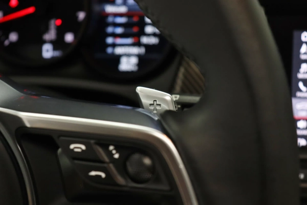 Foto do veiculo PORSCHE MACAN