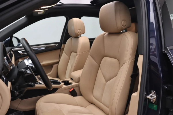 Foto do veiculo PORSCHE MACAN