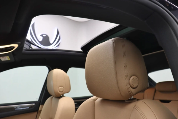 Foto do veiculo PORSCHE MACAN