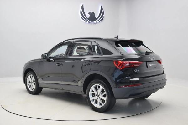 Foto do veiculo AUDI Q3 PRESTIGE