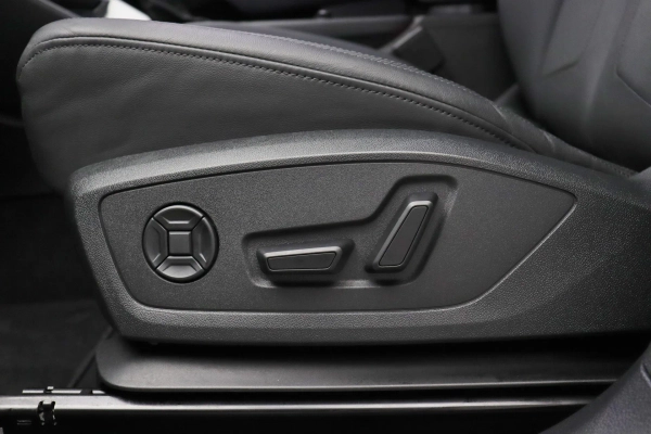 Foto do veiculo AUDI Q3 PRESTIGE