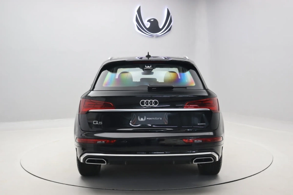 Foto do veiculo AUDI Q5 S-LINE