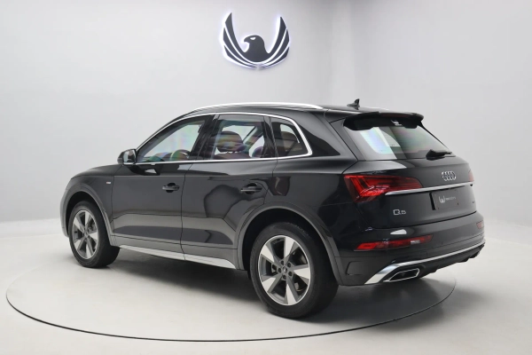 Foto do veiculo AUDI Q5 S-LINE
