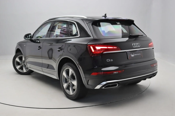 Foto do veiculo AUDI Q5 S-LINE