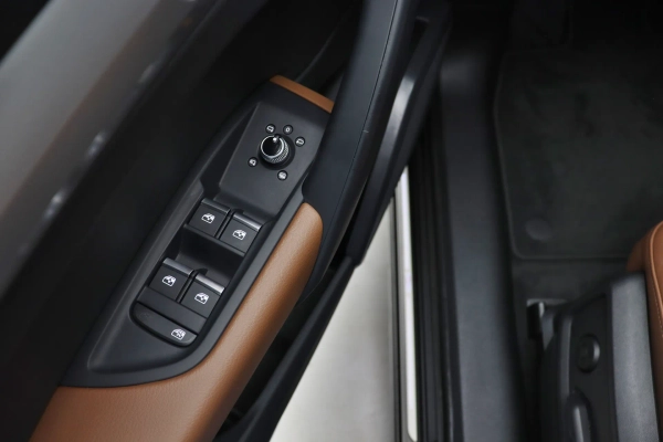 Foto do veiculo AUDI Q5 S-LINE