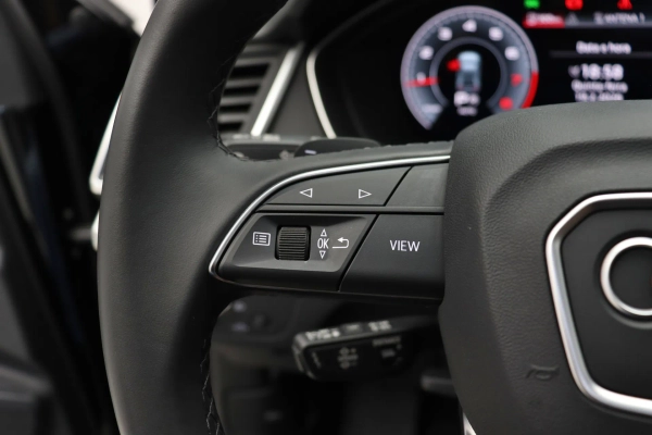 Foto do veiculo AUDI Q5 S-LINE