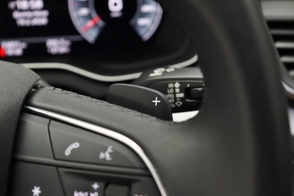 Foto do veiculo AUDI Q5 S-LINE