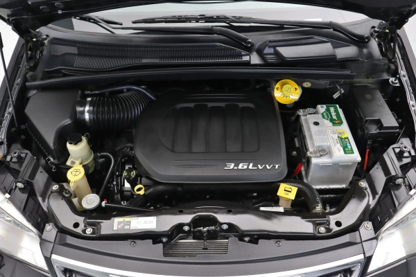 Foto do veiculo CHRYSLER TOWN & COUNTRY LIMITED | 7 LUGARES