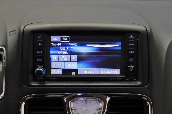 Foto do veiculo CHRYSLER TOWN & COUNTRY LIMITED | 7 LUGARES
