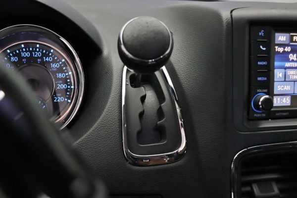Foto do veiculo CHRYSLER TOWN & COUNTRY LIMITED | 7 LUGARES