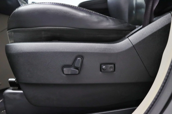 Foto do veiculo CHRYSLER TOWN & COUNTRY LIMITED | 7 LUGARES