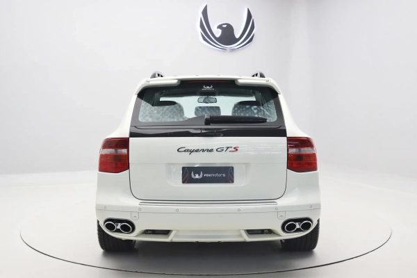 Foto do veiculo PORSCHE CAYENNE GTS