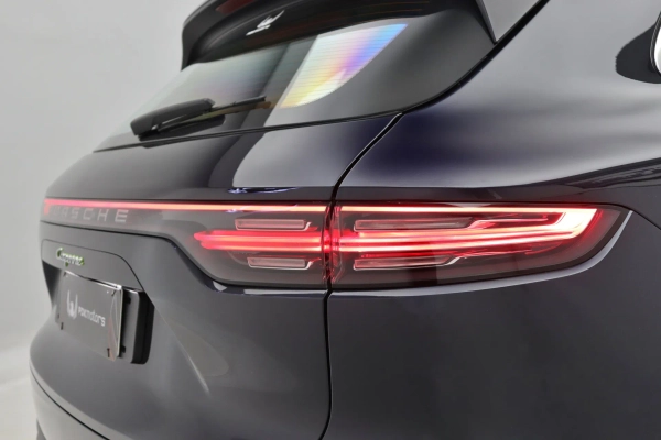 Foto do veiculo PORSCHE CAYENNE E-HYBRID