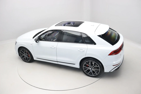 Foto do veiculo AUDI Q8 PERFORMANCE BLACK