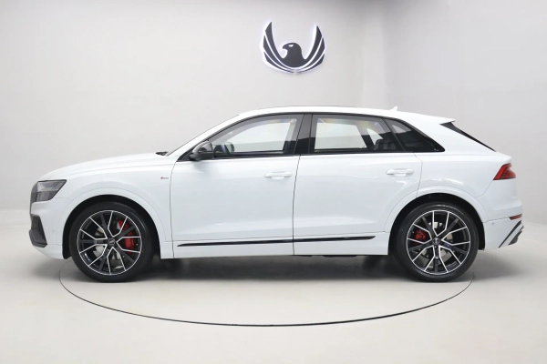 Foto do veiculo AUDI Q8 PERFORMANCE BLACK