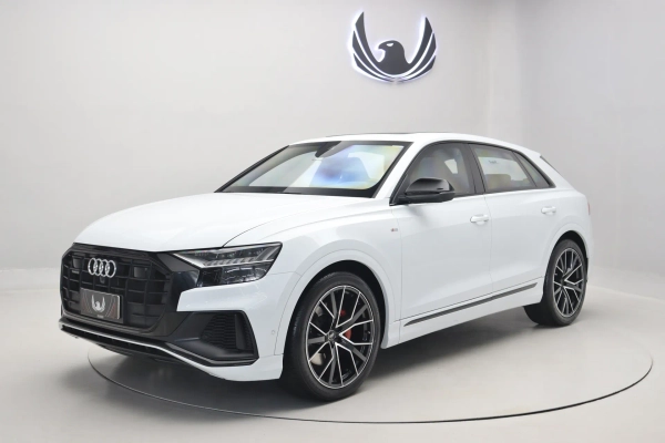 Foto do veiculo AUDI Q8 PERFORMANCE BLACK