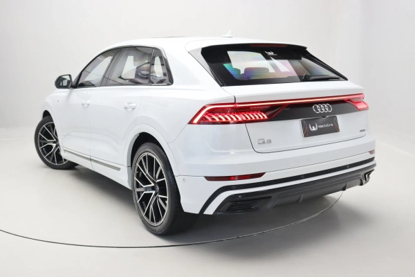 Foto do veiculo AUDI Q8 PERFORMANCE BLACK