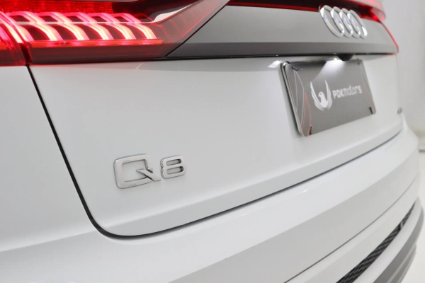 Foto do veiculo AUDI Q8 PERFORMANCE BLACK