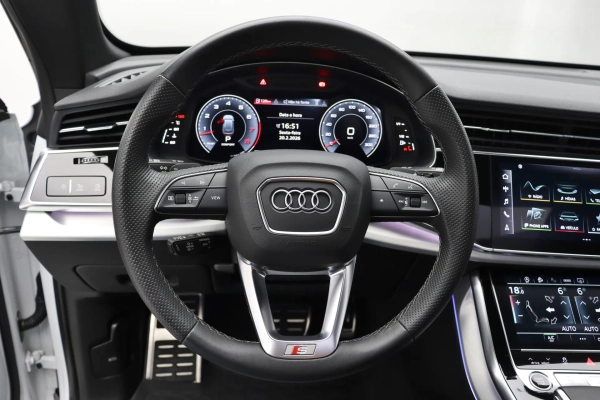 Foto do veiculo AUDI Q8 PERFORMANCE BLACK