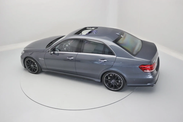 Foto do veiculo MERCEDES-BENZ E 63 AMG