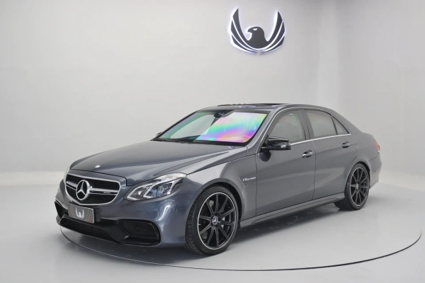 Foto do veiculo MERCEDES-BENZ E 63 AMG