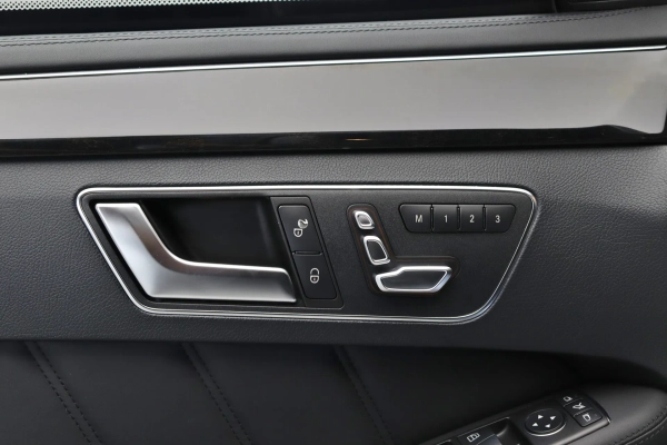 Foto do veiculo MERCEDES-BENZ E 63 AMG