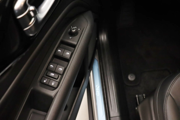 Foto do veiculo JEEP COMPASS LIMITED T270 FLEX