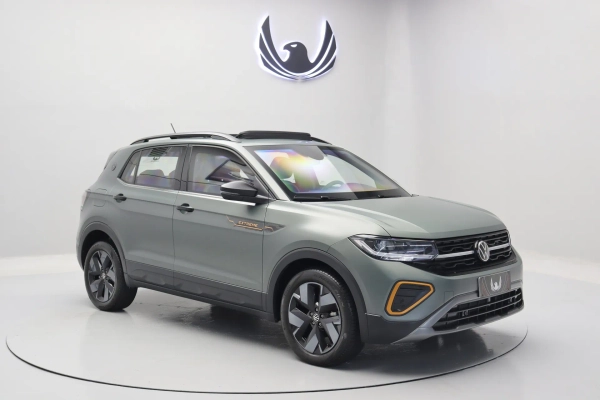 Foto do veiculo VOLKSWAGEN T-CROSS Extreme 250 TSI