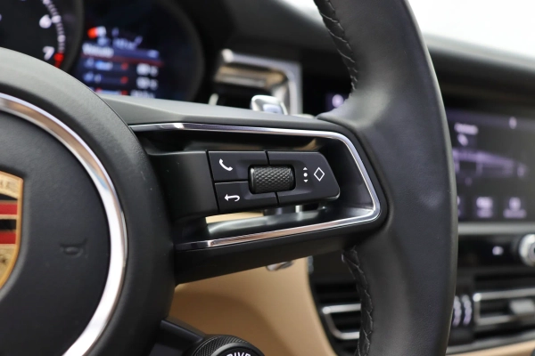 Foto do veiculo PORSCHE MACAN 