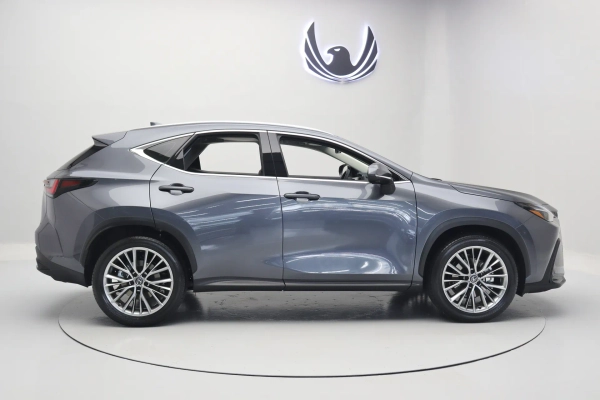 Foto do veiculo LEXUS NX 350H LUXURY