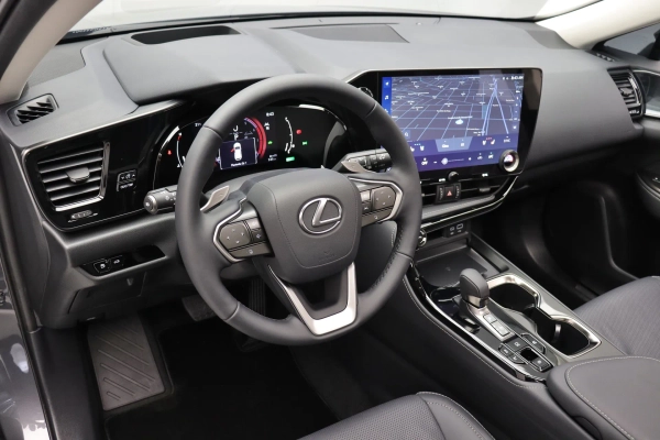 Foto do veiculo LEXUS NX 350H LUXURY
