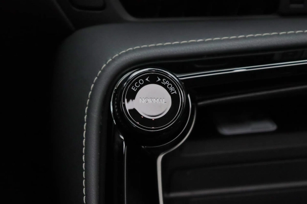 Foto do veiculo LEXUS NX 350H LUXURY