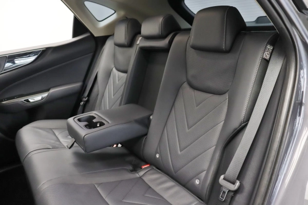 Foto do veiculo LEXUS NX 350H LUXURY