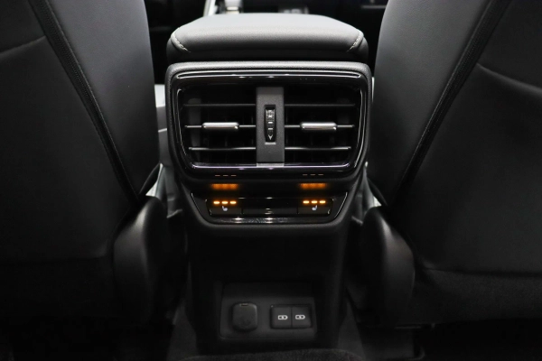 Foto do veiculo LEXUS NX 350H LUXURY