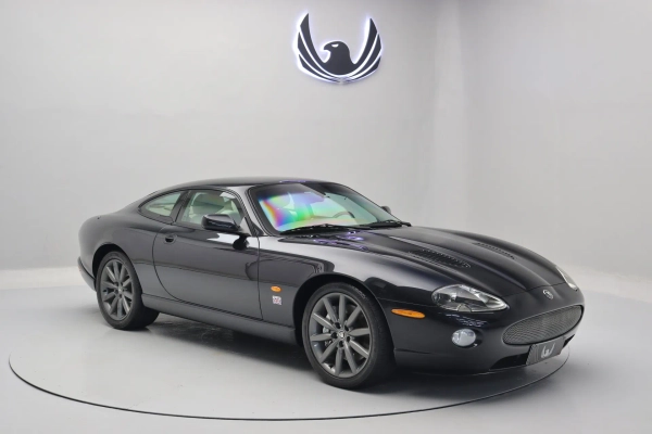 Foto do veiculo JAGUAR XKR 