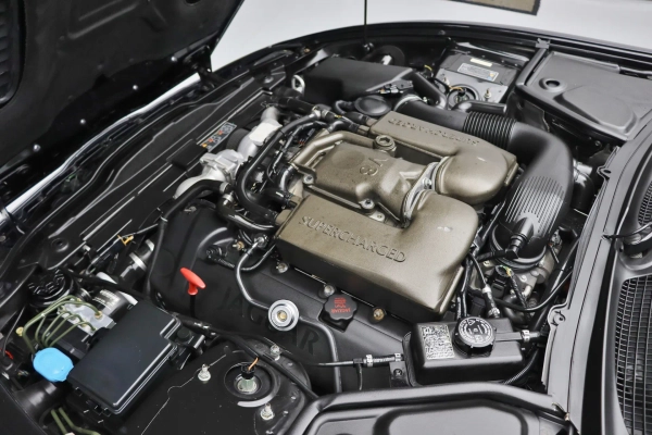 Foto do veiculo JAGUAR XKR 