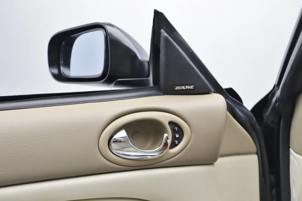 Foto do veiculo JAGUAR XKR 