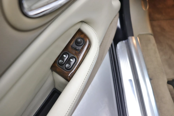 Foto do veiculo JAGUAR XKR 