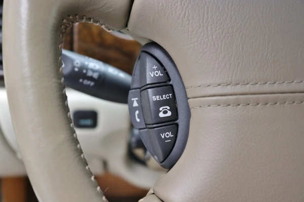 Foto do veiculo JAGUAR XKR 