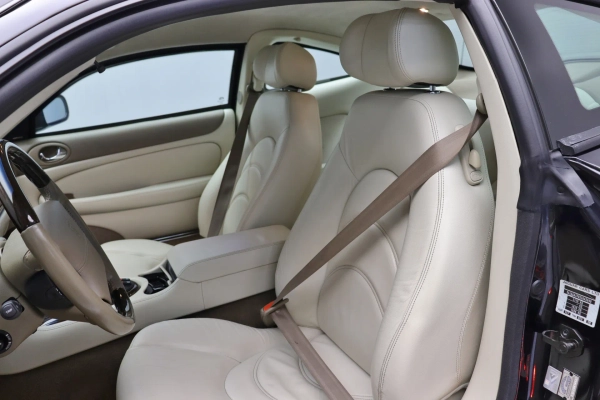 Foto do veiculo JAGUAR XKR 