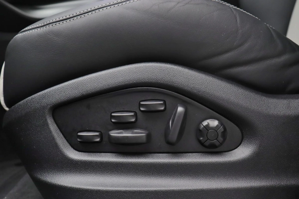 Foto do veiculo PORSCHE CAYENNE TURBO GT