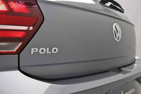 Foto do veiculo VOLKSWAGEN POLO HIGHLINE TSI