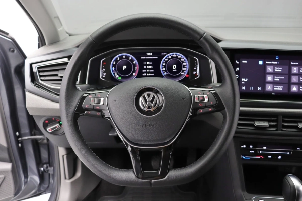 Foto do veiculo VOLKSWAGEN POLO HIGHLINE TSI